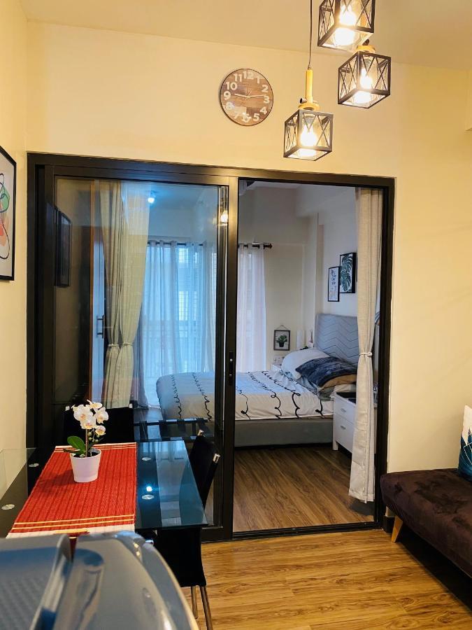 Near Johnhay Minesview Fast Wi-Fi Netflix Balcony Apartment Baguio City Ngoại thất bức ảnh