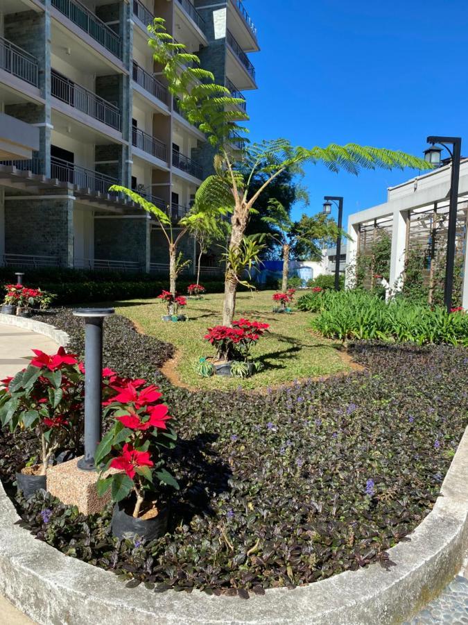 Near Johnhay Minesview Fast Wi-Fi Netflix Balcony Apartment Baguio City Ngoại thất bức ảnh
