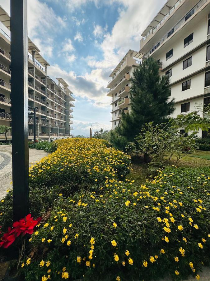 Near Johnhay Minesview Fast Wi-Fi Netflix Balcony Apartment Baguio City Ngoại thất bức ảnh
