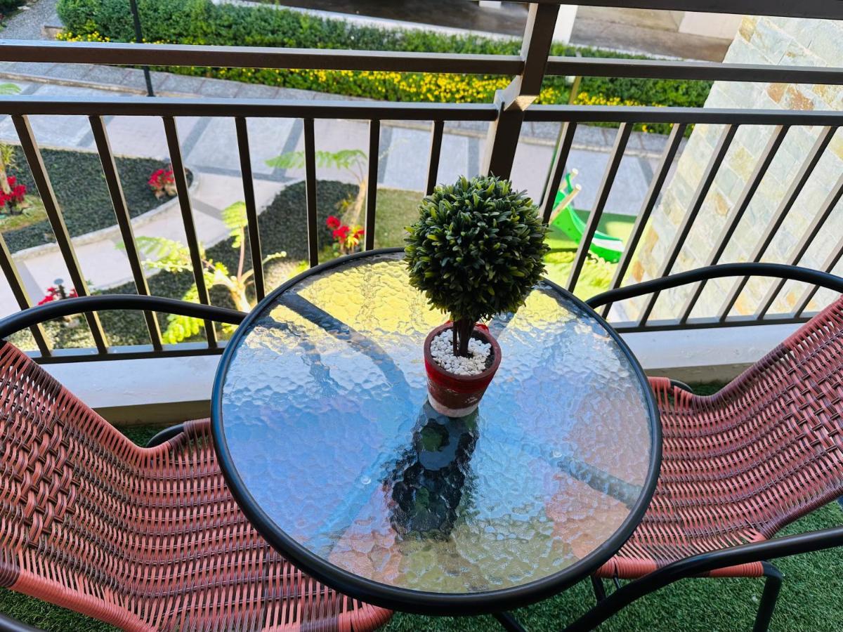 Near Johnhay Minesview Fast Wi-Fi Netflix Balcony Apartment Baguio City Ngoại thất bức ảnh